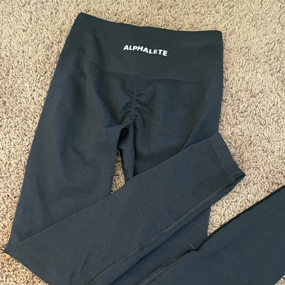 Alphalete Amplify Leggings